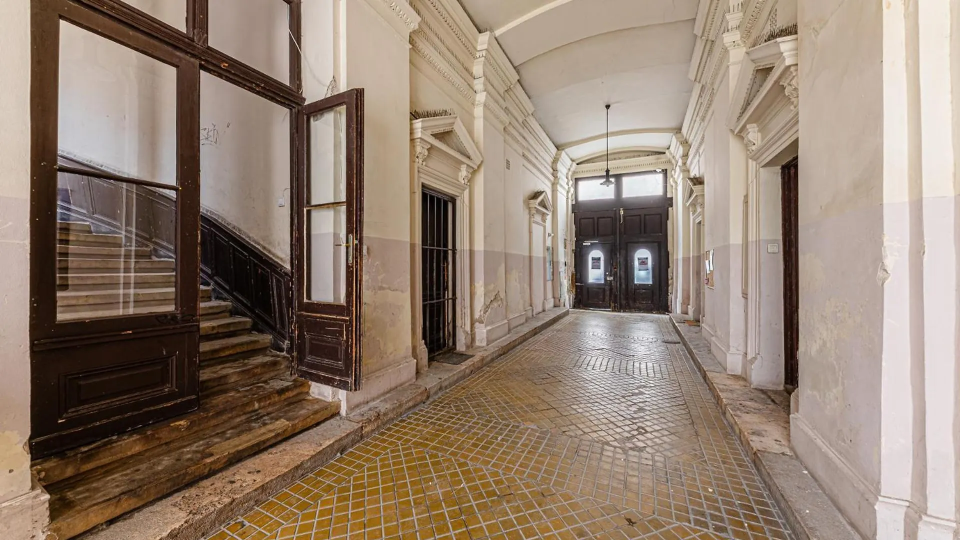 Chain Bridge Apartment Top Central Location New Budapest